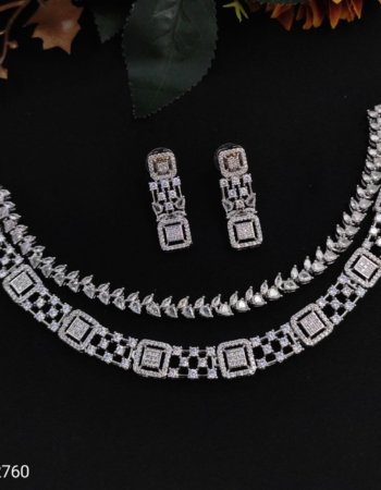 Gold necklace and earrings