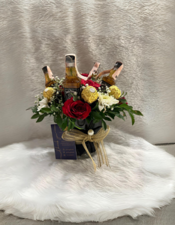 Whiskey & Floral  hamper